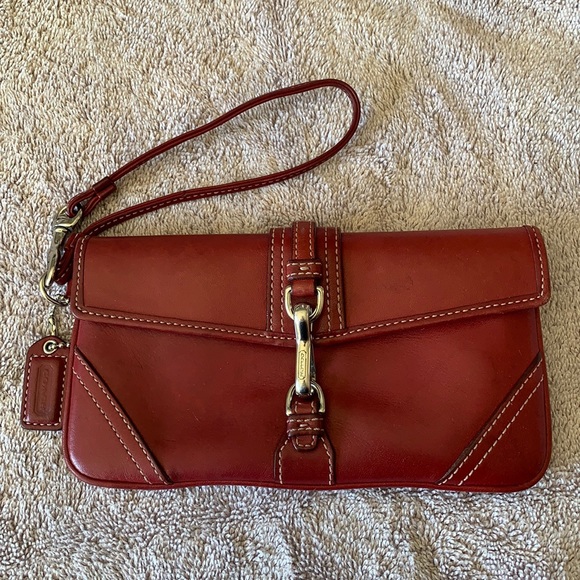Coach Handbags - Coach Leather Wristlet
